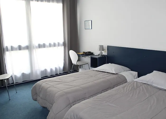 Le Calypso - Reouverture 2* Dax